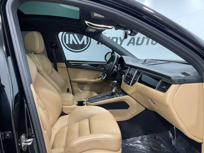 2017 Porsche Macan S