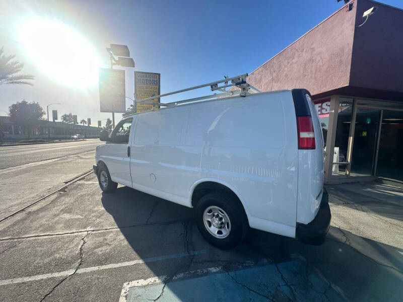 2018 Chevrolet Express 2500