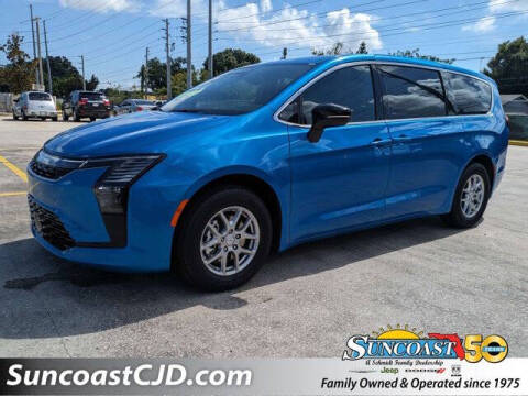 2027 Chrysler Pacifica Select