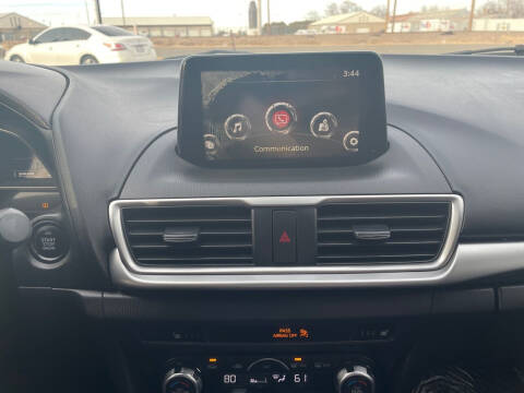 2017 Mazda MAZDA3 Touring