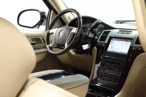 2012 Cadillac Escalade Premium