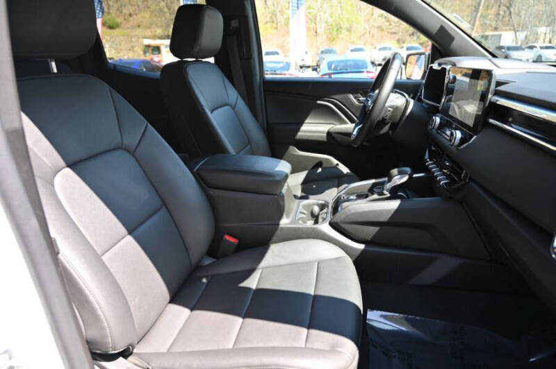 2023 GMC Canyon Elevation