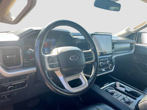 2023 Ford Expedition MAX XLT