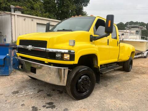 2006 Chevrolet Kodiak C4500 for sale at Atlanta Fine Cars in Jonesboro GA