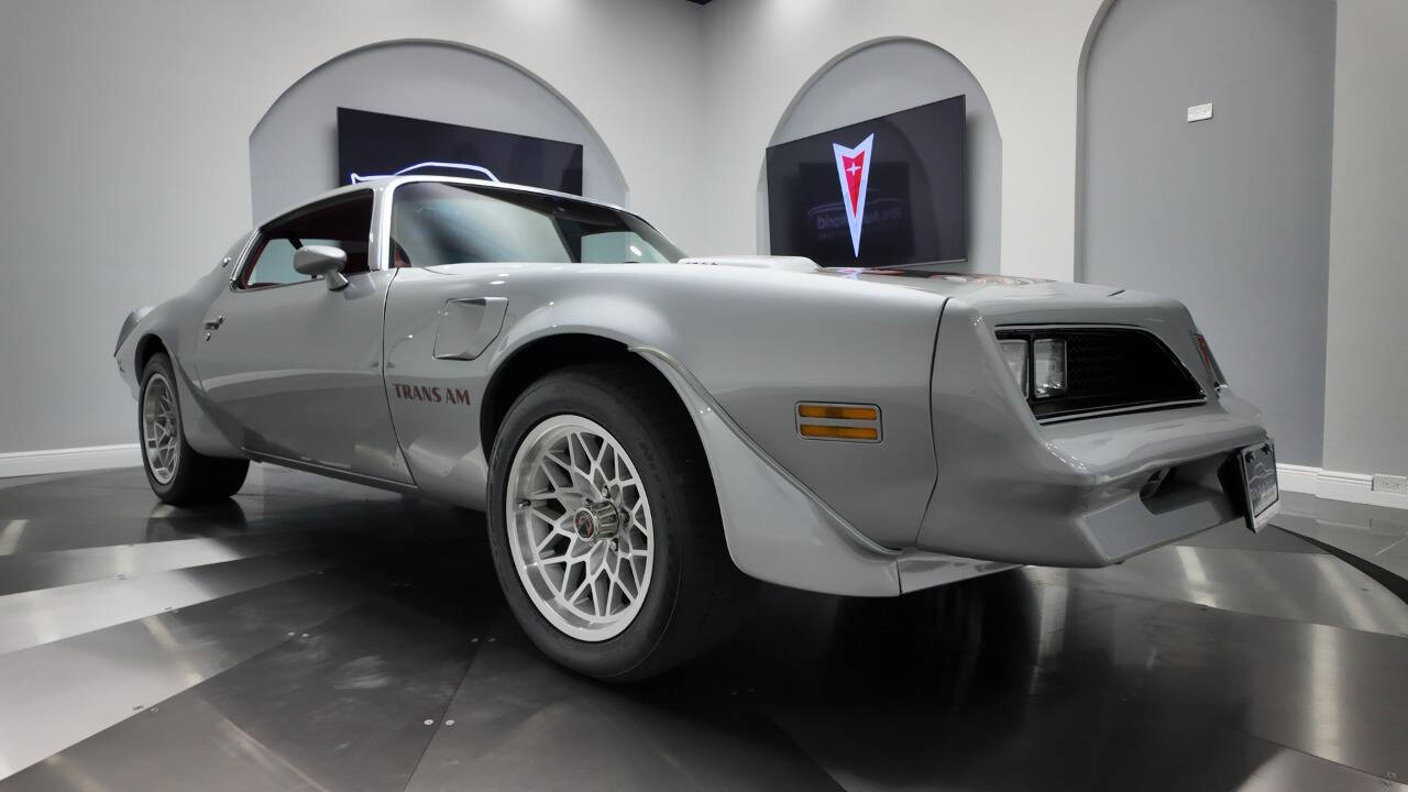 1977 Pontiac Trans Am 11