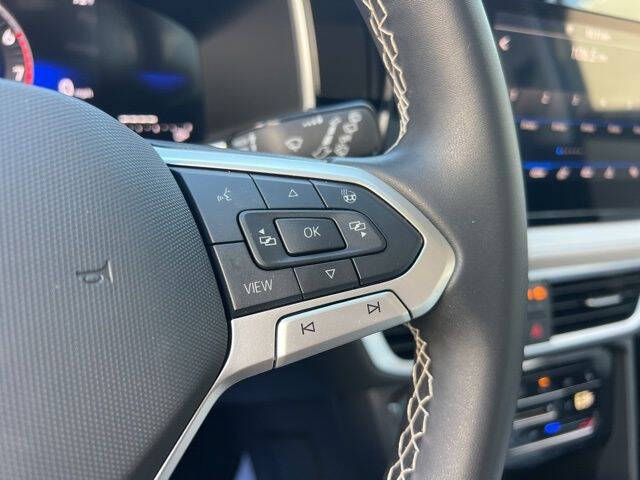 2025 Volkswagen Taos SE