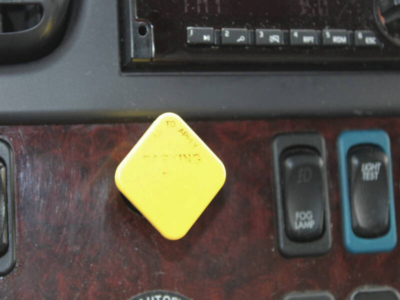 2018 Freightliner M2 106