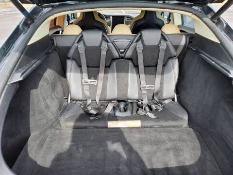 2013 Tesla Model S Performance