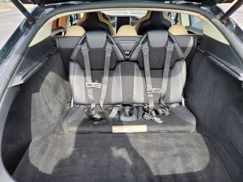 2013 Tesla Model S Performance