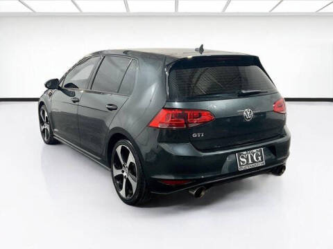 2017 Volkswagen Golf GTI S