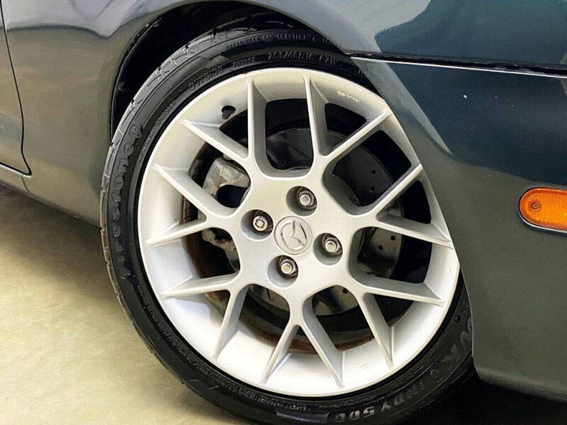 2005 Mazda MX-5 Miata