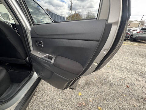 2019 Mitsubishi Outlander Sport SE