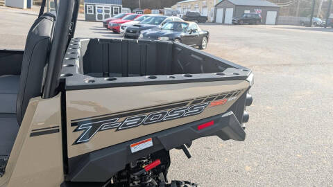 2025 Massimo T-Boss 560