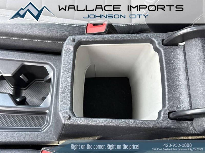 2022 Volkswagen Taos SE 4Motion