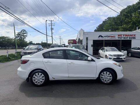 2013 Mazda MAZDA3 i SV