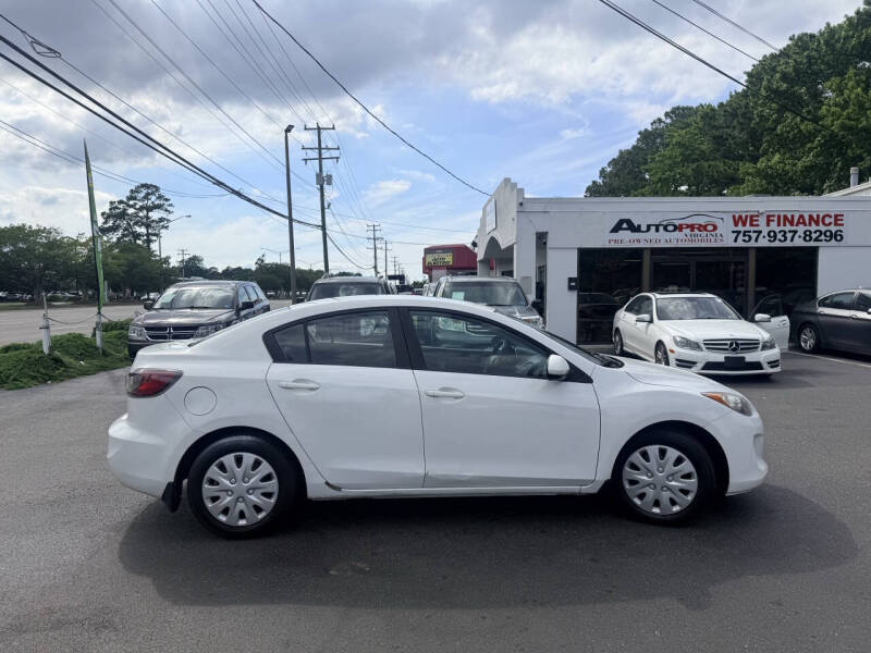 2013 Mazda MAZDA3 i SV