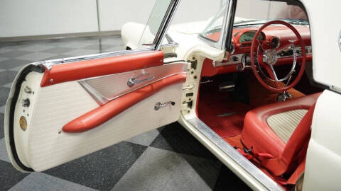 1956 Ford Thunderbird