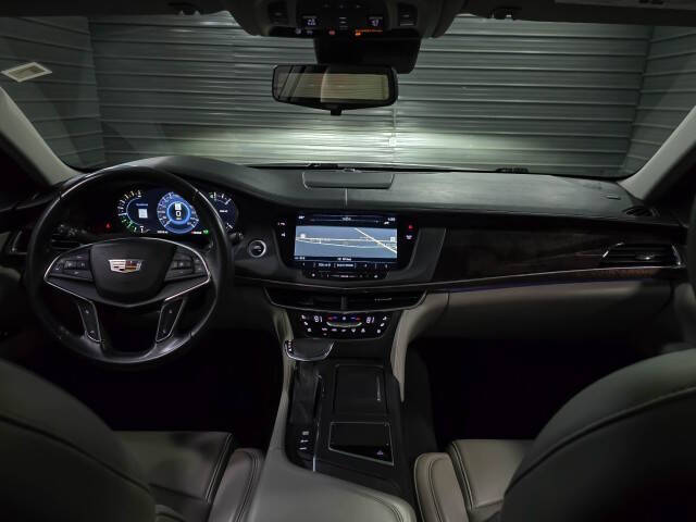 2018 Cadillac CT6 Plug-In Hybrid 2.0T