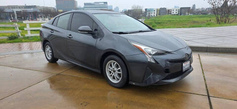 2016 Toyota Prius Two