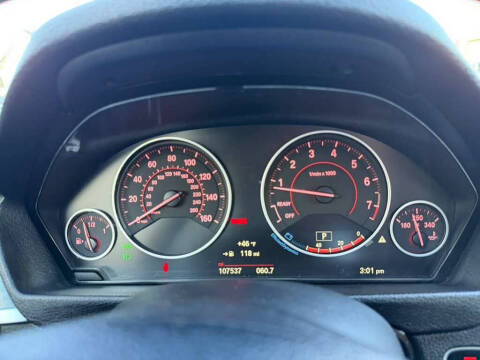 2018 BMW 3 Series 330i xDrive