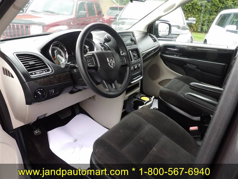 2016 Dodge Grand Caravan SE