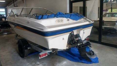 2004 Bayliner 185