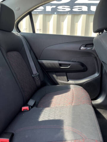 2018 Chevrolet Sonic LT Auto