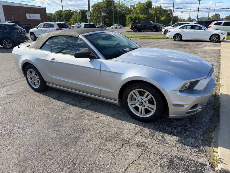 2014 Ford Mustang V6