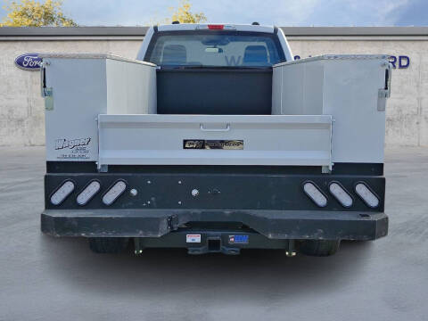 2025 Ford F-350 Super Duty XL