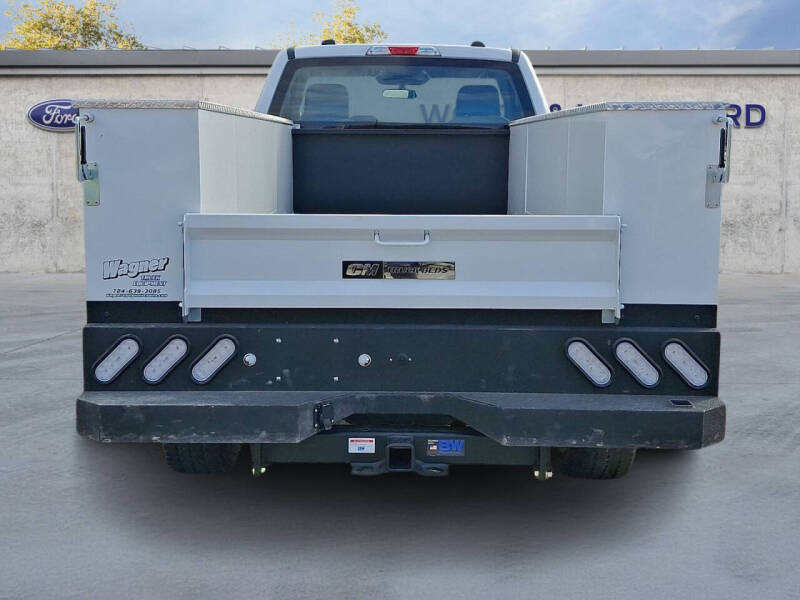 2025 Ford F-350 Super Duty XL