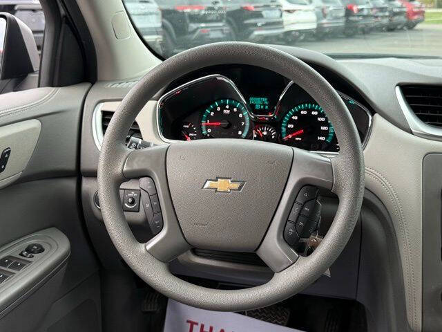 2017 Chevrolet Traverse LS