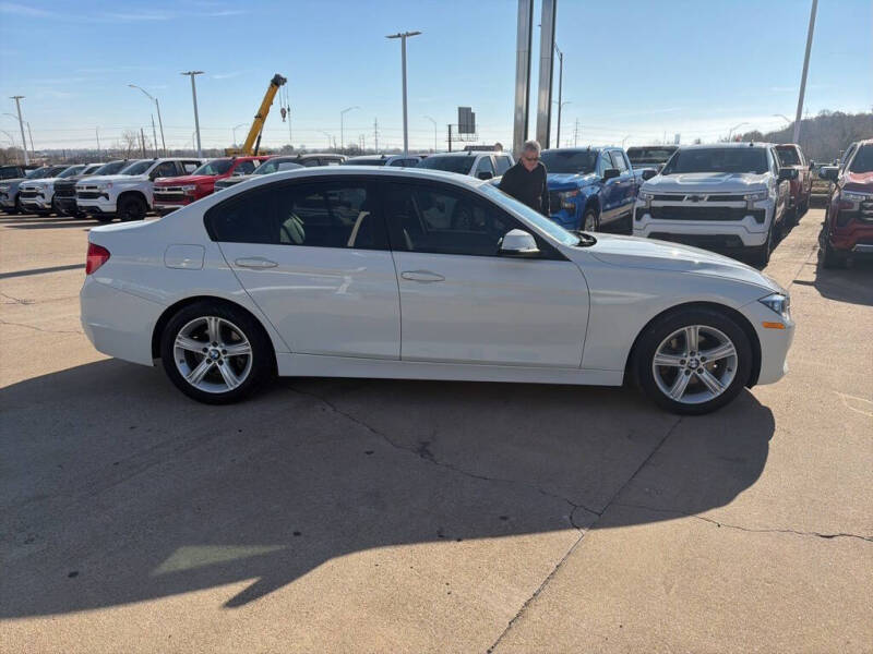 2015 BMW 3 Series 320i
