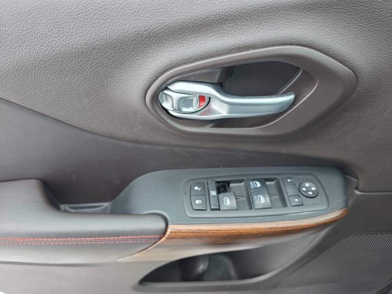 2015 Jeep Cherokee Trailhawk