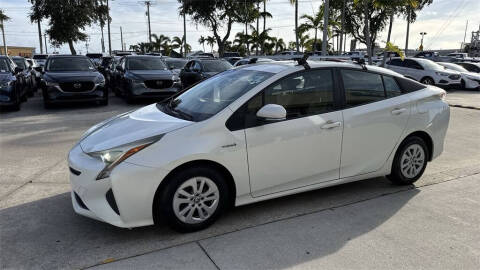 2016 Toyota Prius Two