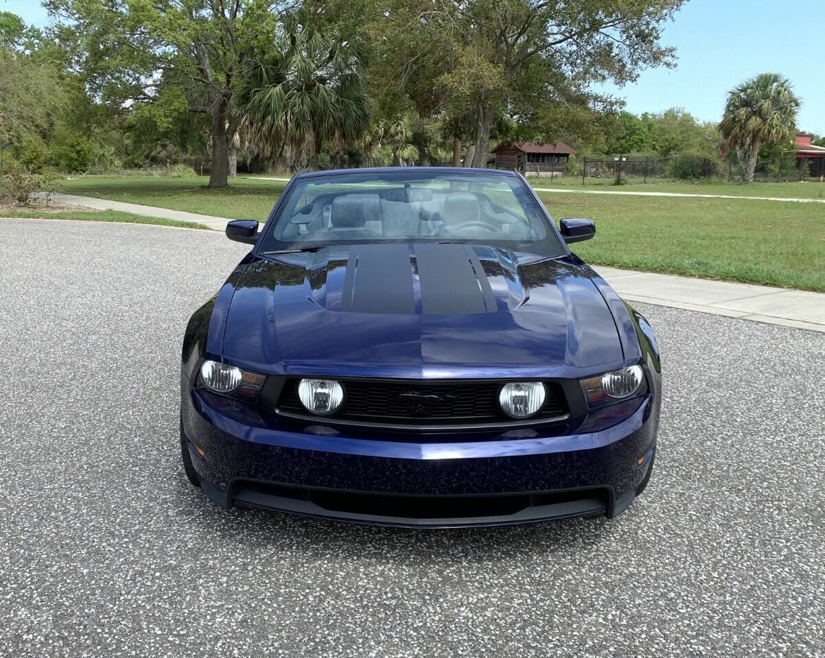 2010 Ford Mustang 8