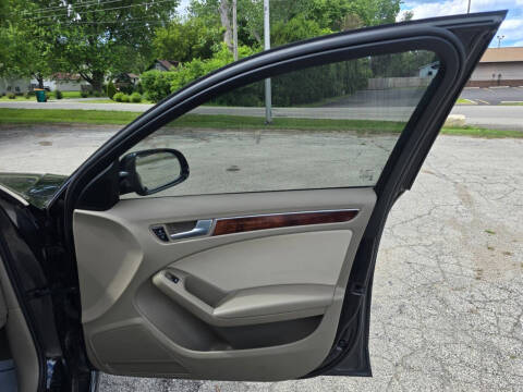 2012 Audi A4 2.0T quattro Premium Plus