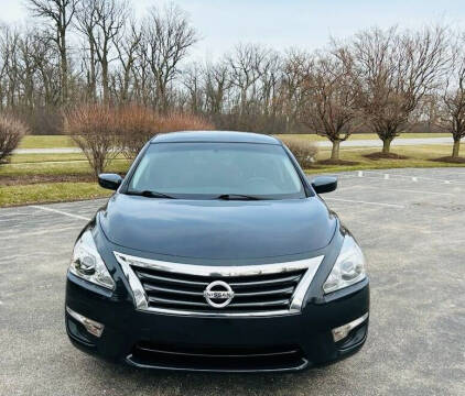 2014 Nissan Altima for sale at Del Sol Auto Mart in Des Plaines IL