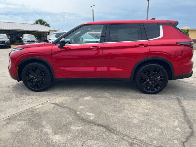 2026 Mitsubishi Outlander SE
