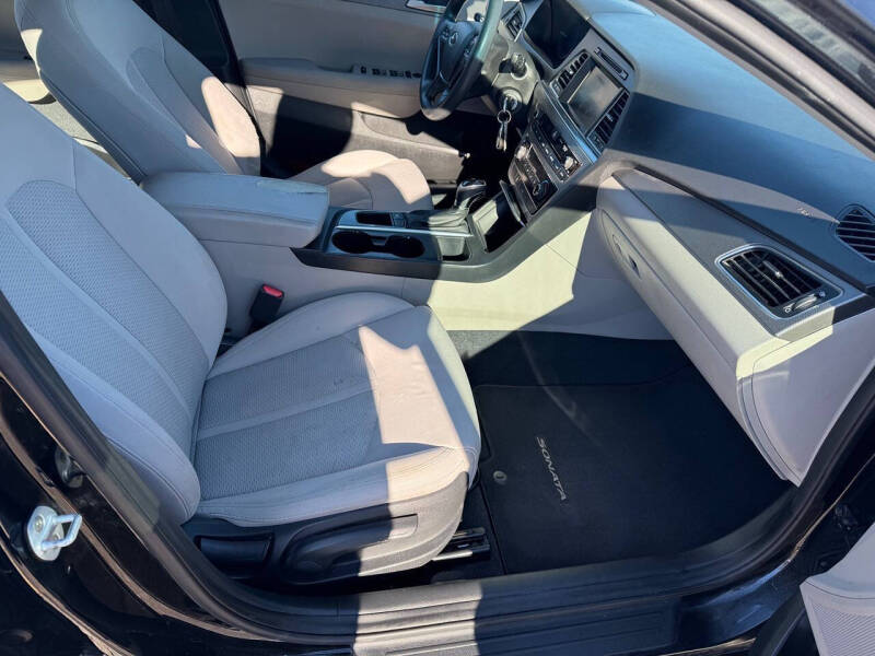 2017 Hyundai Sonata SE