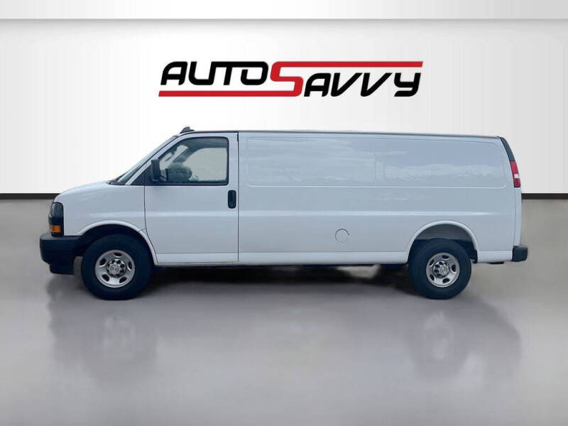 2025 Chevrolet Express 2500