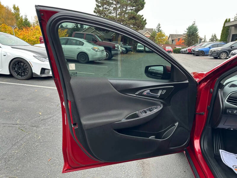 2022 Chevrolet Malibu LT