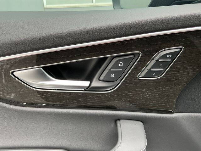 2026 Audi Q8 quattro Premium Plus 55 TFSI