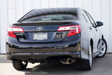 2014 Toyota Camry SE