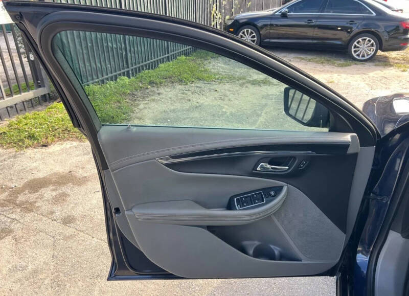 2017 Chevrolet Impala LT