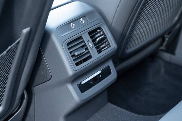 2025 Audi Q5 quattro Premium Plus TFSI