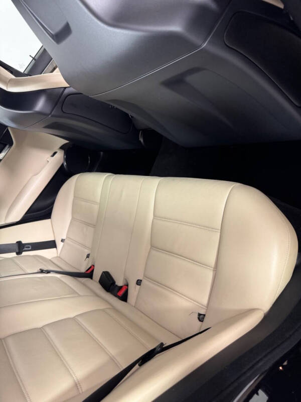 2010 Mercedes-Benz C-Class C 63 AMG