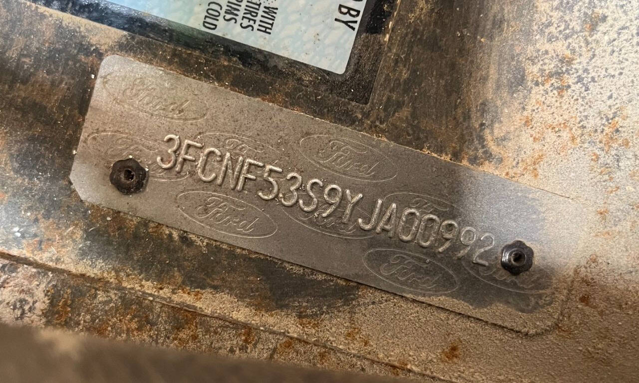 2000 Ford Motorhome Chassis 70