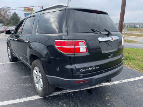 2008 Saturn Outlook XE