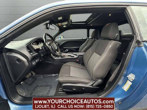 2021 Dodge Challenger SXT