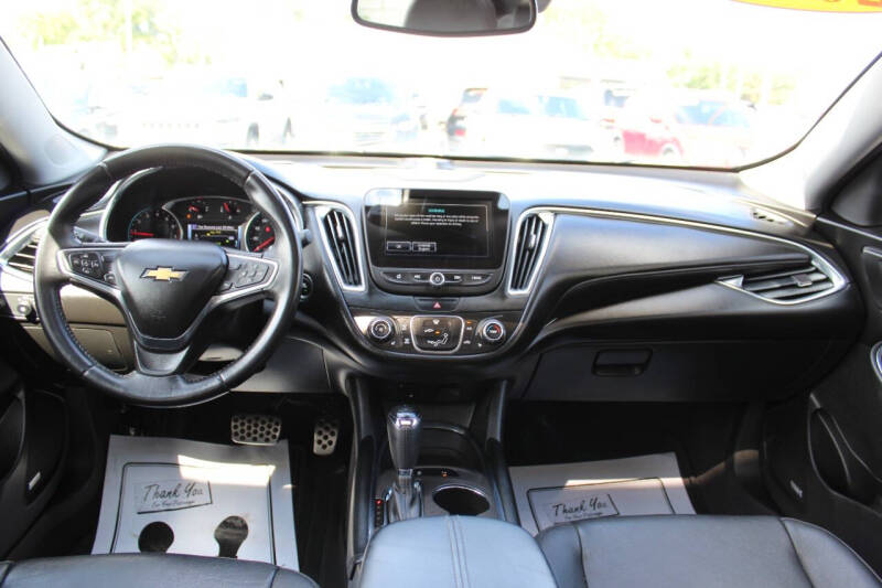 2017 Chevrolet Malibu LT